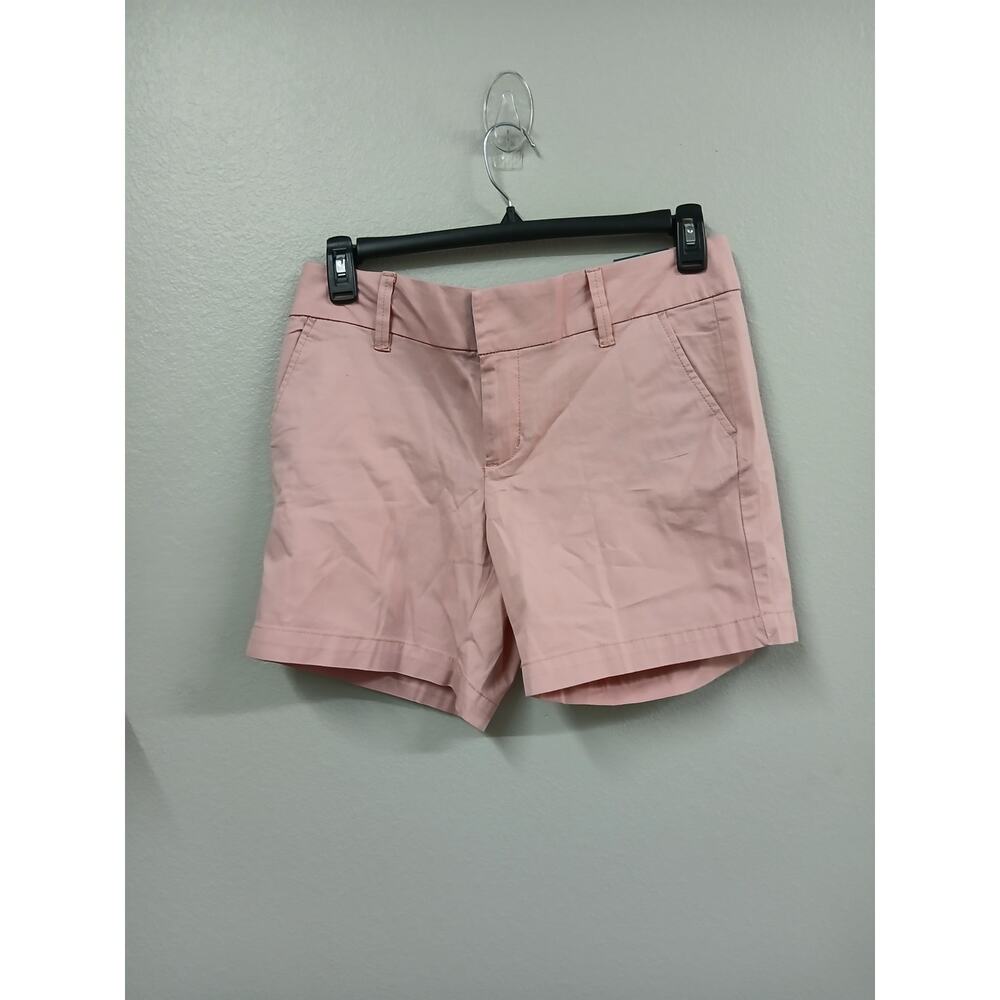 G.H BASS & CO pink Chino Midi shorts size 8